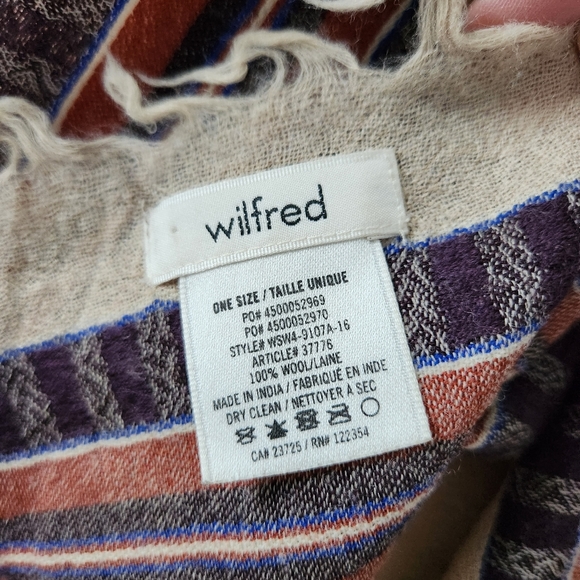 Aritzia Wilfred Wool Scarf - Picture 2 of 5
